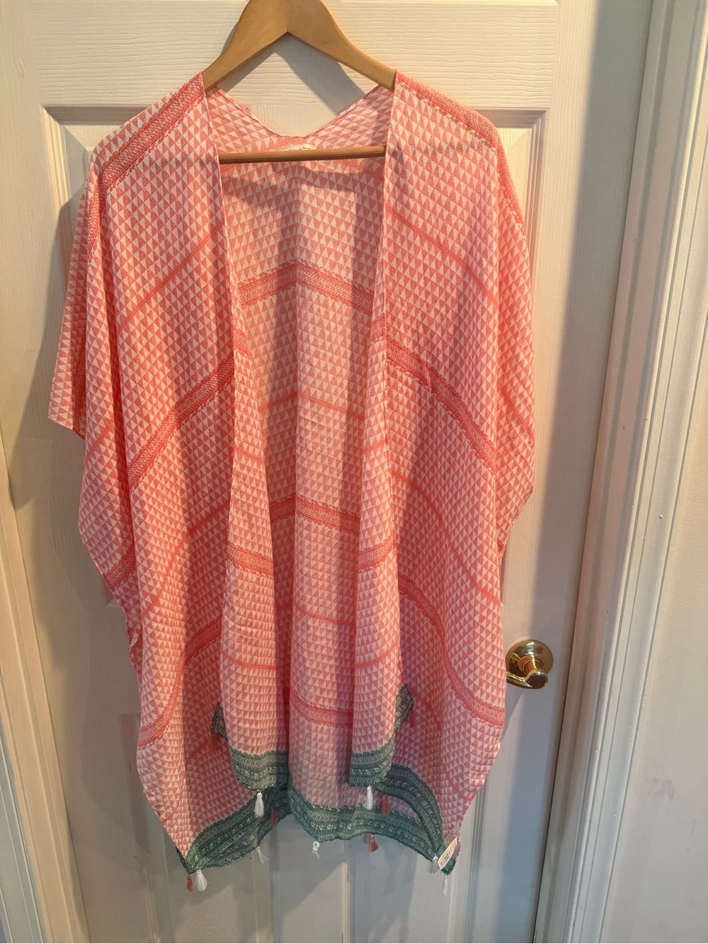 Do everything in love Pink Geometric Open Tunic Kimono with Green Trim